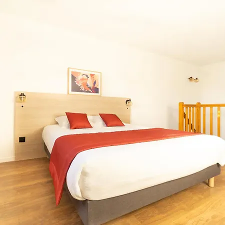 Hotel apartamentowy Centre 3*